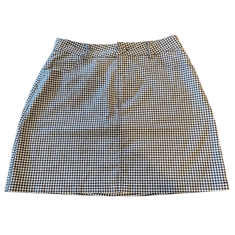 Black and white gingham mini skirt